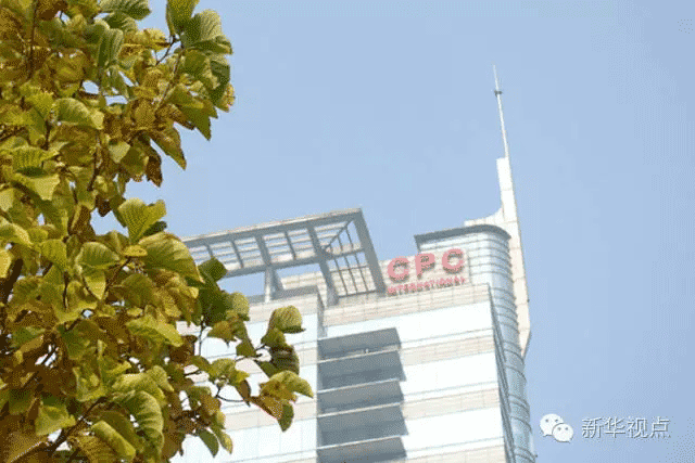 六中全會 外國駐華使節(jié)關(guān)心啥？