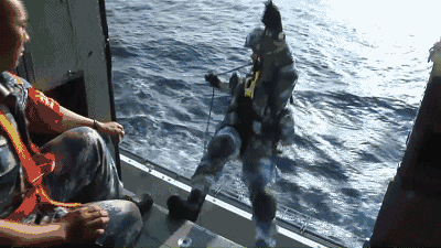 超燃！《紅海行動(dòng)》中的特戰(zhàn)隊(duì)原型此刻正航行在東印度洋