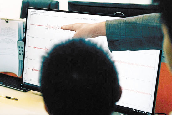 這些枯燥的線里有很多信息。