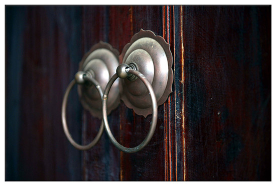 建水西莊鎮(zhèn)新房古村 黃氏宗祠“鳳在上龍?jiān)谙隆? border= 建水西莊鎮(zhèn)新房古村 黃氏宗祠“鳳在上龍?jiān)谙隆? align=