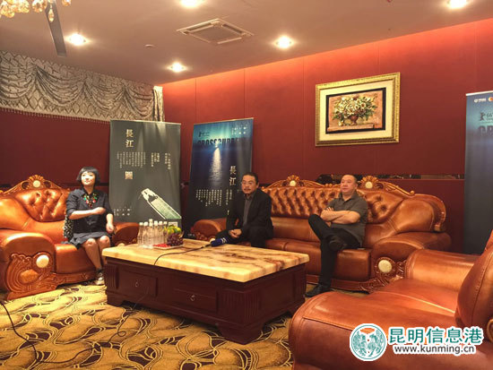 《長(zhǎng)江圖》9月8日昆明首映 匠心獨(dú)作膠片式藝術(shù)電影