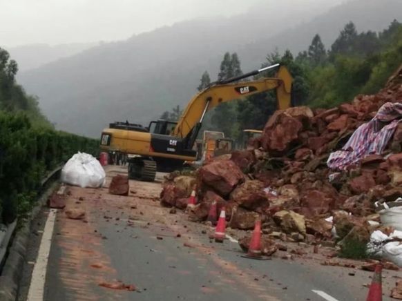 【實(shí)時(shí)路況】獨(dú)家！昆楚高速昆明方向通車時(shí)間在這里