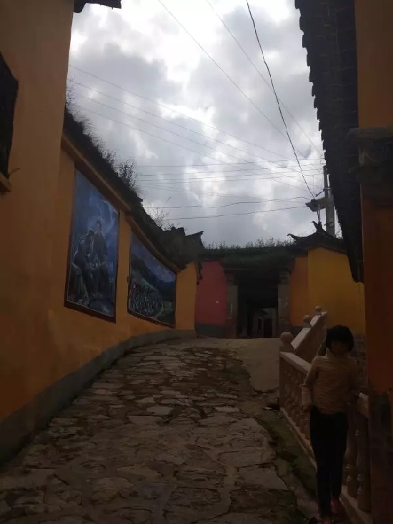 云南尋甸：紅色記憶下的“國(guó)際范”脫貧