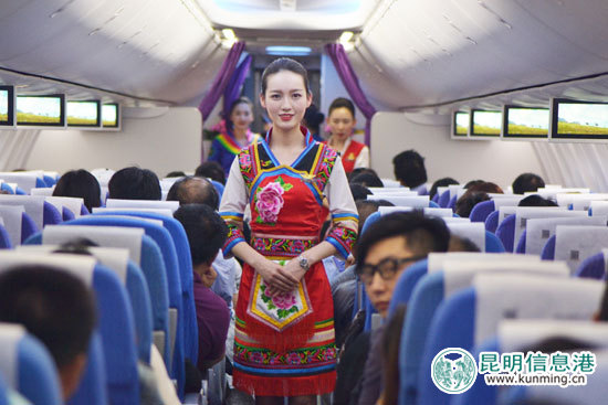 159位旅客初次體驗(yàn)昆航特色航線 萬米高空感受別樣旅程