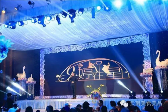 賀店慶“人人有禮” 晨農(nóng)花園酒店放出大招酬賓客 賀店慶“人人有禮” 晨農(nóng)花園酒店放出大招酬賓客