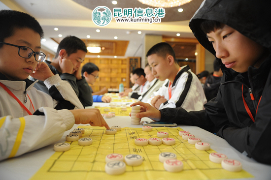全市中小學(xué)生棋類比賽今日舉行 圍棋賽11月12日落子 全市中小學(xué)生棋類比賽今日舉行 圍棋賽11月12日落子