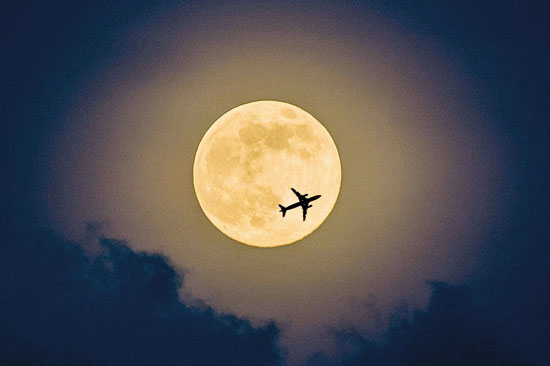 未來3天昆明天氣晴好 “超級月亮”將于14日晚9點52分出現(xiàn) 未來3天昆明天氣晴好 “超級月亮”將于14日晚9點52分出現(xiàn)