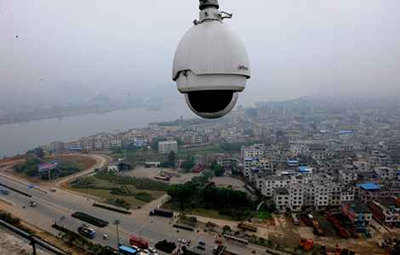 11月20日起安寧市區(qū)路口將24小時抓拍違法停車