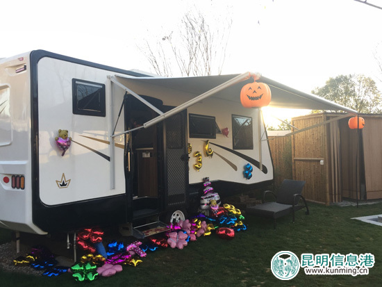 昆明又添新玩場 世博房車時光·行云軒軒房車營地開營