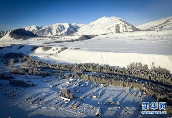 新疆喀納斯景區(qū)進入冬季旅游“發(fā)呆”模式