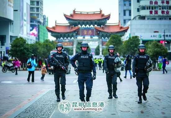 難知如陰 動(dòng)如雷震 五華公安分局“立體社會(huì)防控網(wǎng)”寫真 難知如陰 動(dòng)如雷震 五華公安分局“立體社會(huì)防控網(wǎng)”寫真