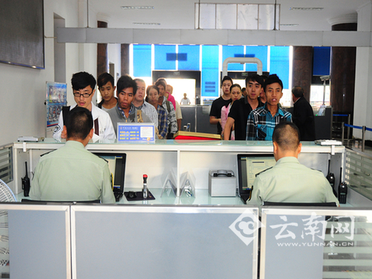 云南瑞麗口岸出入境客流量再次突破1500萬