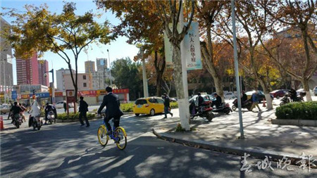 有樁or無樁？讓人操碎了心的昆明共享自行車