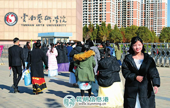 云南藝術(shù)類(lèi)專業(yè)統(tǒng)考7日開(kāi)考 藝考生文化課要求逐年提高