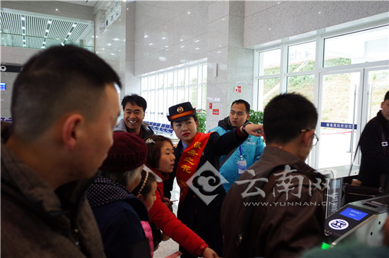 【春運故事】 80后客運值班站長的首個高鐵春運