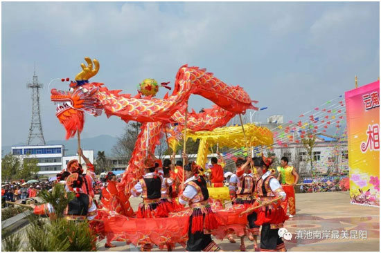 晉寧寶峰鬧春調(diào)子會(huì)元宵節(jié)開幕 省內(nèi)外百名山歌好手云集 晉寧寶峰鬧春調(diào)子會(huì)元宵節(jié)開幕 省內(nèi)外百名山歌好手云集