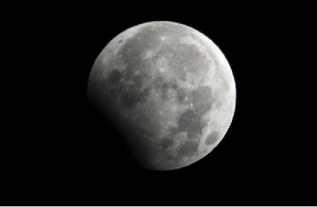 今年元宵節(jié)將現(xiàn)“半影月食”天象 可賞“帶食月落” 今年元宵節(jié)將現(xiàn)“半影月食”天象 可賞“帶食月落”