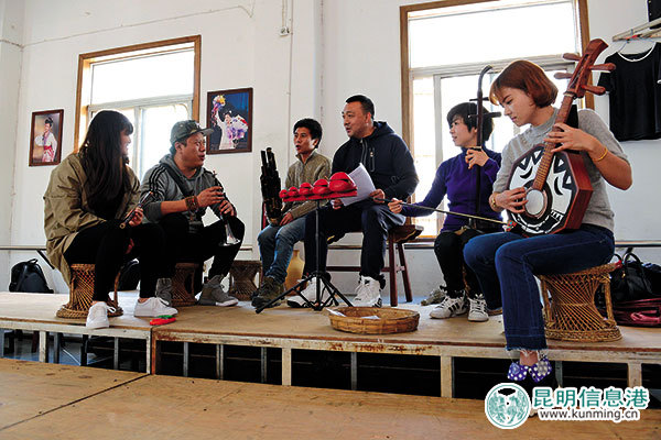 省花新年大戲《鄭喇叭外傳》將上演 用輕喜劇表現(xiàn)先進(jìn)人物