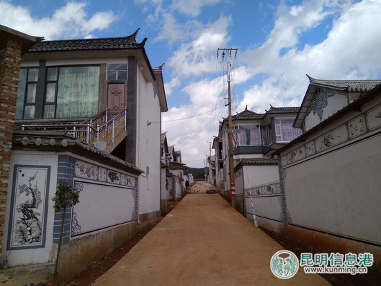 洱源縣茈碧湖鎮(zhèn)吉菜村：易地扶貧搬遷舊貌換新顏