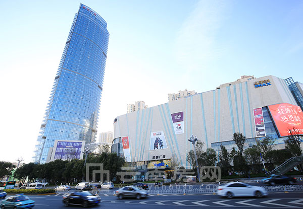 2016昆明商場誰更強？傳統(tǒng)商圈不弱新中心崛起