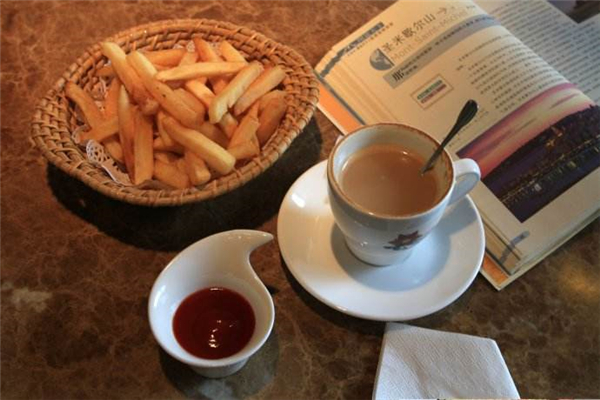 昆明現(xiàn)有咖啡館已超千家 未來4年咖啡店或會井噴 昆明現(xiàn)有咖啡館已超千家 未來4年咖啡店或會井噴