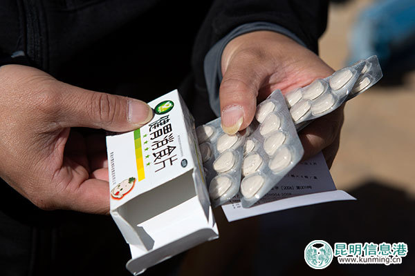 昆明市工商局銷毀4卡車假冒偽劣物品