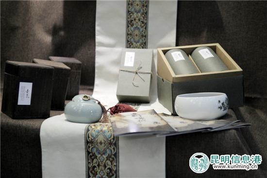 云南文化藝術(shù)職業(yè)學(xué)院設(shè)計與傳媒學(xué)院舉行“新界”畢業(yè)設(shè)計展