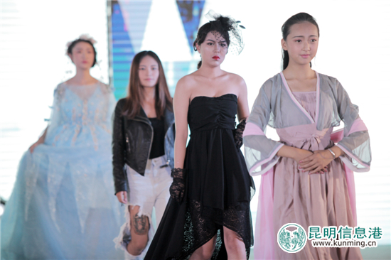 云南文化藝術(shù)職業(yè)學(xué)院設(shè)計與傳媒學(xué)院舉行“新界”畢業(yè)設(shè)計展