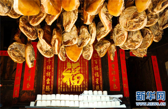 腌制諾鄧火腿，離不開(kāi)獨(dú)特的諾鄧鉀鹽。