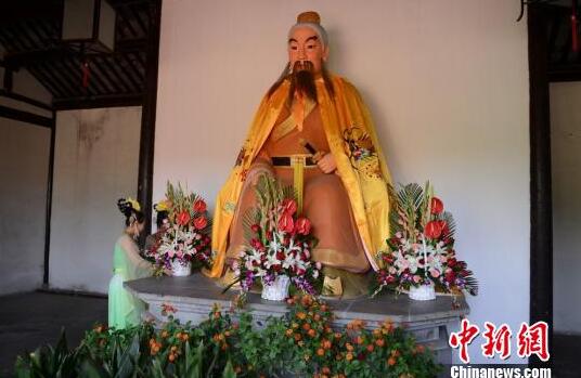 端午節(jié)：扎根鄉(xiāng)土 激活民俗