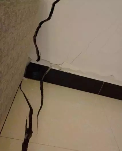 西山區(qū)白馬廟467戶居民盼了8年等來回遷房