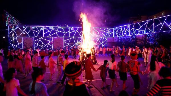 水星溫泉,昆明,火把節(jié)