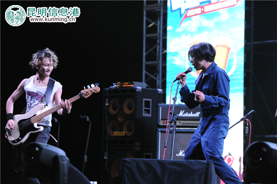 百威英博沙灘啤酒音樂節(jié)晉寧開幕 百威英博沙灘啤酒音樂節(jié)晉寧開幕