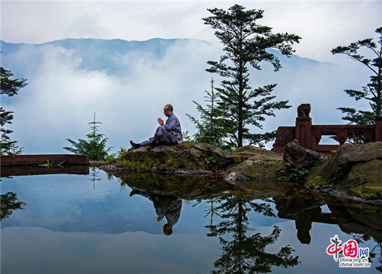 7月在峨眉山享受一場純天然的盛筵