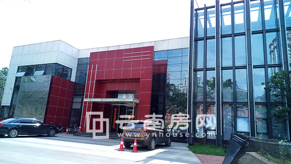 龍泉路,右營村,地塊