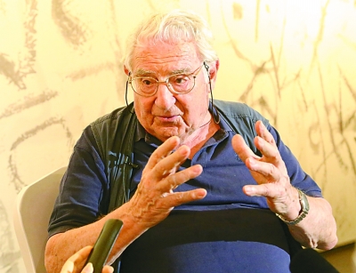 第一屆國際巖畫委員會(huì)主席：巖畫越早語言全球性越明顯