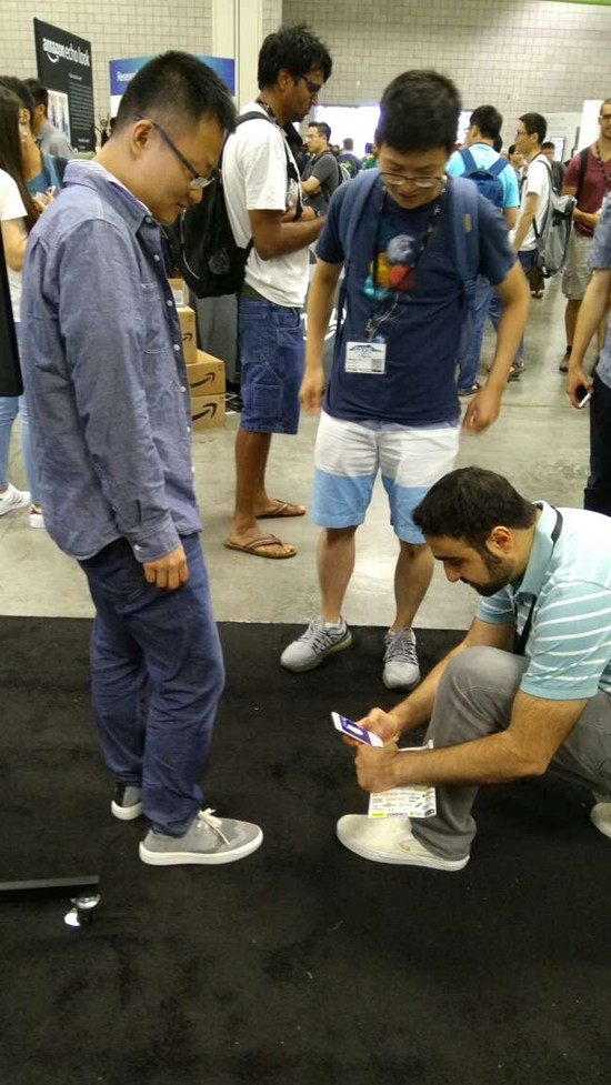 刷腳也能購物！阿里家的黑科技引谷歌工程師圍觀