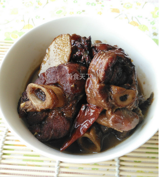 紅燒羊腿 紅燒羊腿
