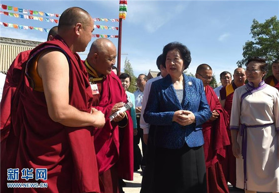 孫春蘭率中央代表團(tuán)三分團(tuán)赴烏海 阿拉善 錫林郭勒看望慰問(wèn)各族干部群眾