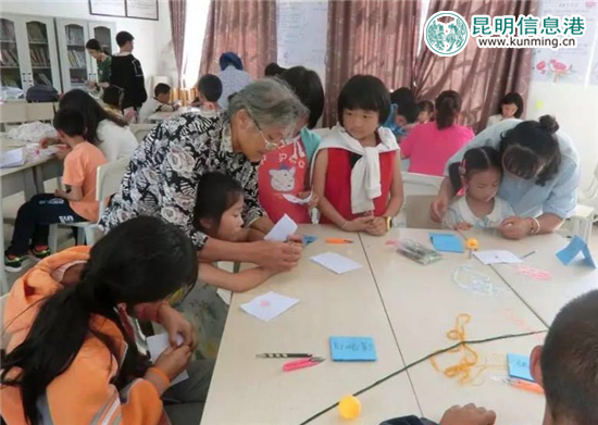 西翥街道東村社區(qū)舉辦“兒童成長夏令營”