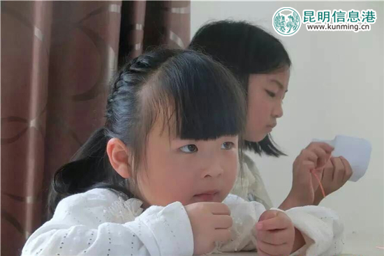 西翥街道東村社區(qū)舉辦“兒童成長夏令營”