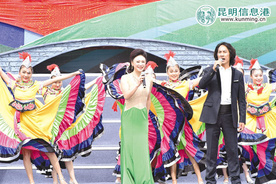 慰問演出現(xiàn)場(chǎng)