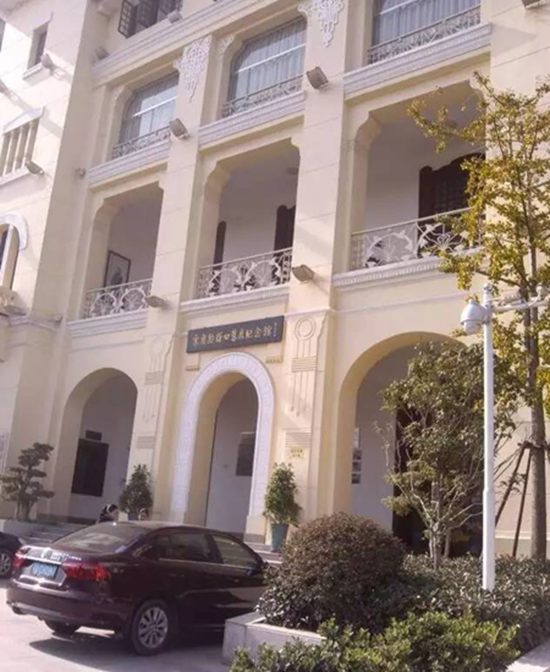 木衛(wèi)四專欄：一個(gè)異鄉(xiāng)人打車過江記