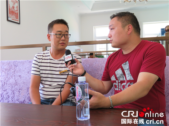 圖片默認(rèn)標(biāo)題_fororder_采訪返鄉(xiāng)創(chuàng)業(yè)者冦文弟_副本_副本