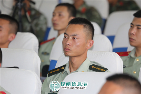 武警昆明市支隊開展演講比賽活動迎接十九大