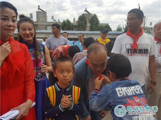 盤龍德馨實驗學校組建生態(tài)豬肉養(yǎng)殖基地 為公益造血 盤龍德馨實驗學校組建生態(tài)豬肉養(yǎng)殖基地 為公益造血