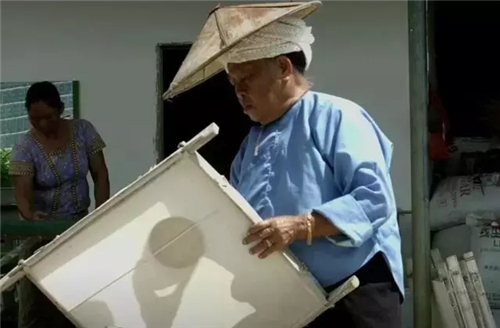 國家級傳承人玉勐嘎