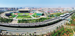 昆明地鐵網絡逐漸完善，極大地方便了市民的生活。