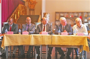 云南省與“一帶一路”沿線國家駐華使節(jié)團研討經(jīng)貿合作