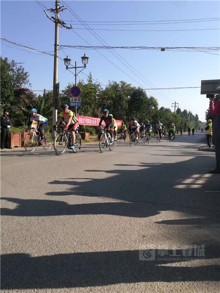 2017七彩云南格蘭芬多自行車節(jié)開幕